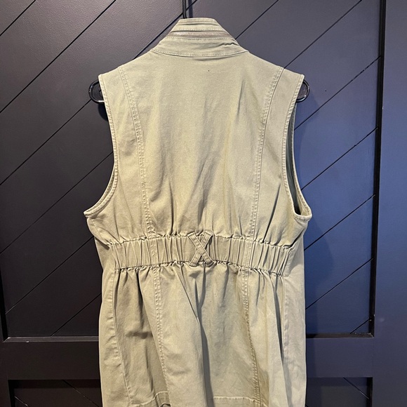 Green Vest Cabi Brand - Picture 4 of 4